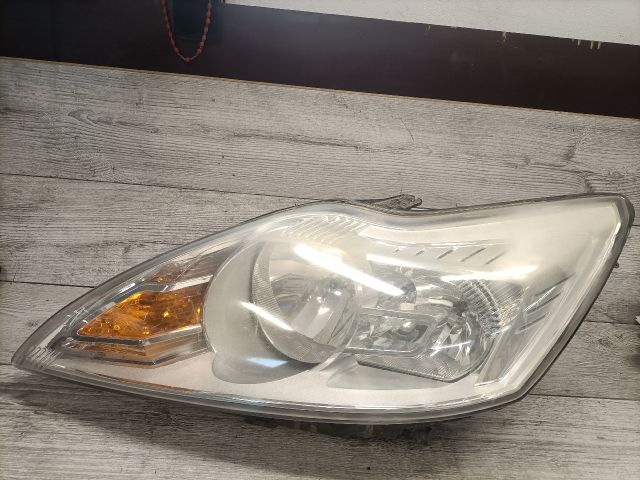 bontott FORD FOCUS II Bal Fényszóró