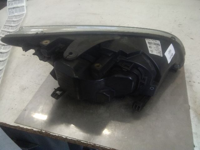 bontott FORD FOCUS II Bal Fényszóró