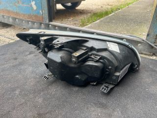 bontott FORD FOCUS II Bal Fényszóró