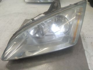 bontott FORD FOCUS II Bal Fényszóró