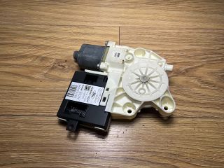 bontott FORD FOCUS II Bal hátsó Ablakemelő Motor