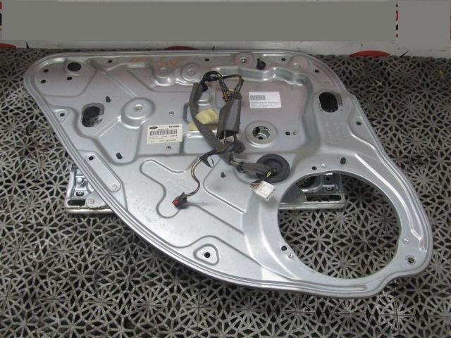 bontott FORD FOCUS II Bal hátsó Ablakemelő Szerkezet (Elektromos)
