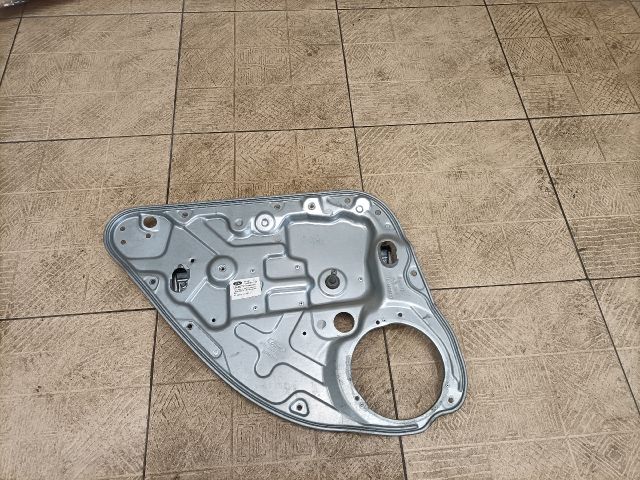 bontott FORD FOCUS II Bal hátsó Ablakemelő Szerkezet (Mechanikus)