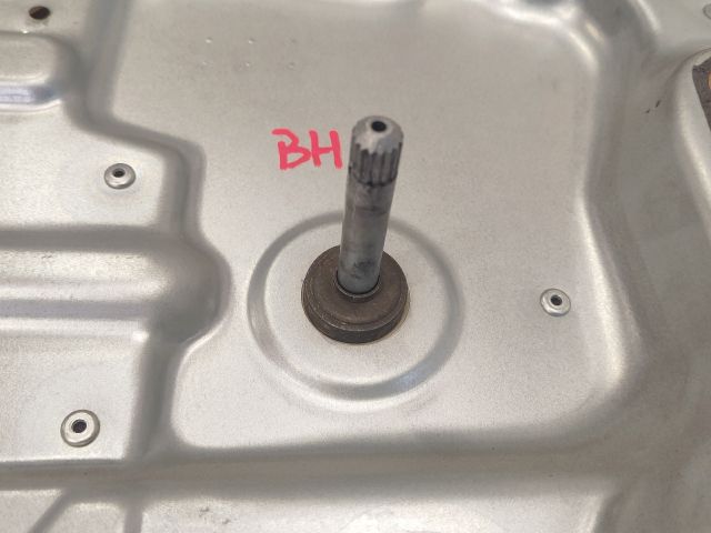 bontott FORD FOCUS II Bal hátsó Ablakemelő Szerkezet (Mechanikus)