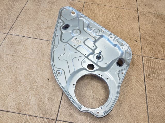 bontott FORD FOCUS II Bal hátsó Ablakemelő Szerkezet (Mechanikus)