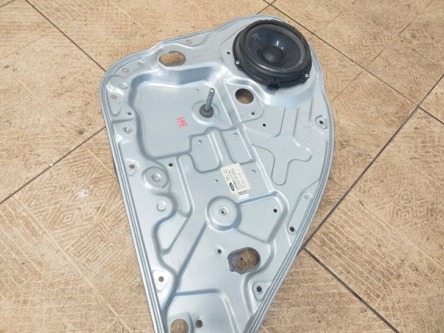 bontott FORD FOCUS II Bal hátsó Ablakemelő Szerkezet (Mechanikus)