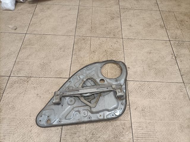 bontott FORD FOCUS II Bal hátsó Ablakemelő Szerkezet (Mechanikus)