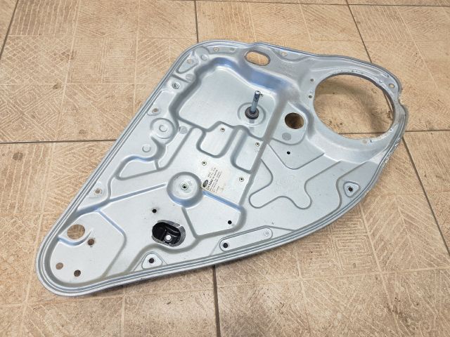 bontott FORD FOCUS II Bal hátsó Ablakemelő Szerkezet (Mechanikus)