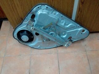 bontott FORD FOCUS II Bal hátsó Ablakemelő Szerkezet (Mechanikus)