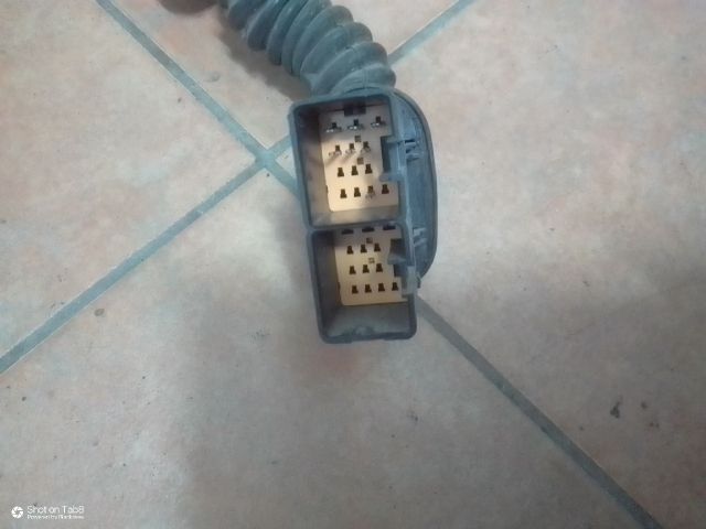 bontott FORD FOCUS II Bal hátsó Ajtó Kábelköteg