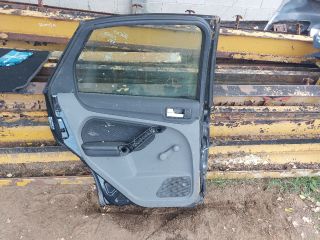 bontott FORD FOCUS II Bal hátsó Ajtó (Részeivel)