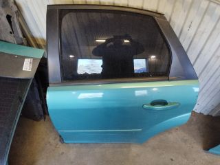 bontott FORD FOCUS II Bal hátsó Ajtó (Részeivel)