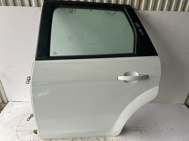 bontott FORD FOCUS II Bal hátsó Ajtó (Részeivel)