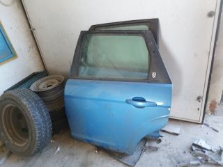 bontott FORD FOCUS II Bal hátsó Ajtó (Részeivel)