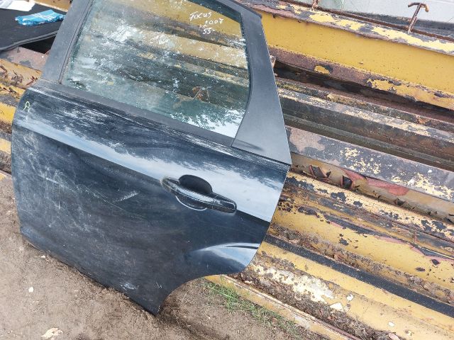 bontott FORD FOCUS II Bal hátsó Ajtó (Részeivel)