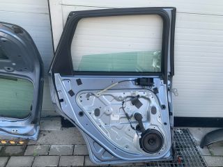 bontott FORD FOCUS II Bal hátsó Ajtó (Üres lemez)