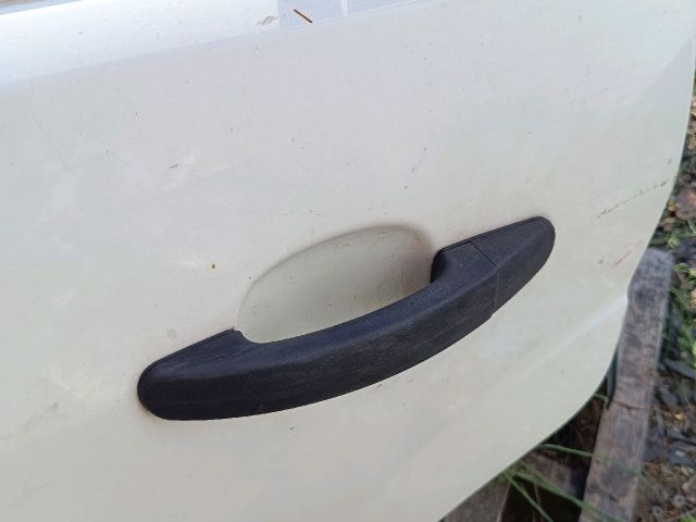 bontott FORD FOCUS II Bal hátsó Ajtó (Üres lemez)