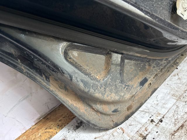 bontott FORD FOCUS II Bal hátsó Ajtó (Üres lemez)