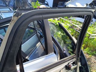 bontott FORD FOCUS II Bal hátsó Ajtó (Üres lemez)