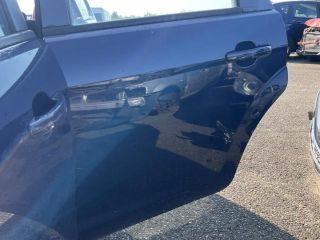 bontott FORD FOCUS II Bal hátsó Ajtó (Üres lemez)