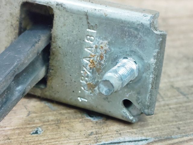 bontott FORD FOCUS II Bal hátsó Ajtóhatároló