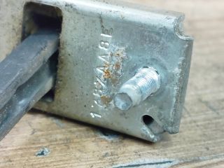 bontott FORD FOCUS II Bal hátsó Ajtóhatároló