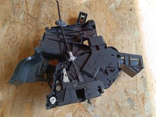 bontott FORD FOCUS II Bal hátsó Ajtózár