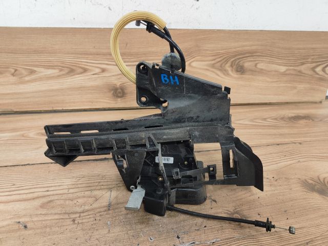 bontott FORD FOCUS II Bal hátsó Ajtózár