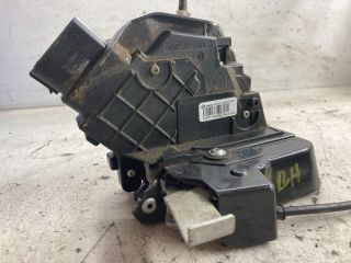 bontott FORD FOCUS II Bal hátsó Ajtózár