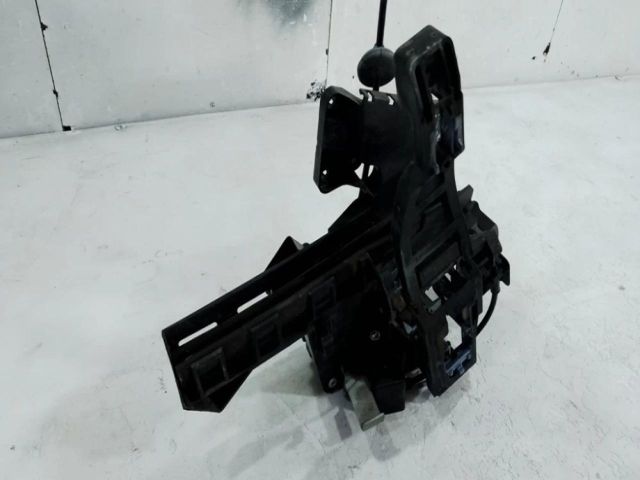 bontott FORD FOCUS II Bal hátsó Ajtózár