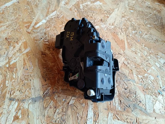 bontott FORD FOCUS II Bal hátsó Ajtózár