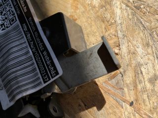 bontott FORD FOCUS II Bal hátsó Ajtózár