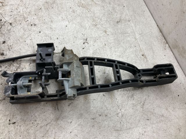 bontott FORD FOCUS II Bal hátsó Ajtózár