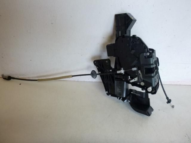 bontott FORD FOCUS II Bal hátsó Ajtózár