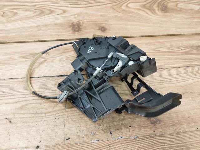 bontott FORD FOCUS II Bal hátsó Ajtózár