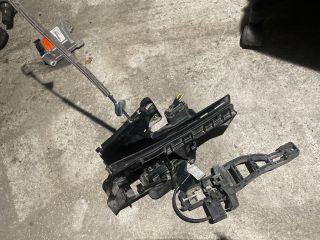 bontott FORD FOCUS II Bal hátsó Ajtózár