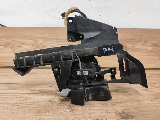 bontott FORD FOCUS II Bal hátsó Ajtózár