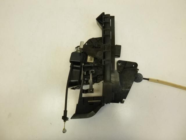 bontott FORD FOCUS II Bal hátsó Ajtózár