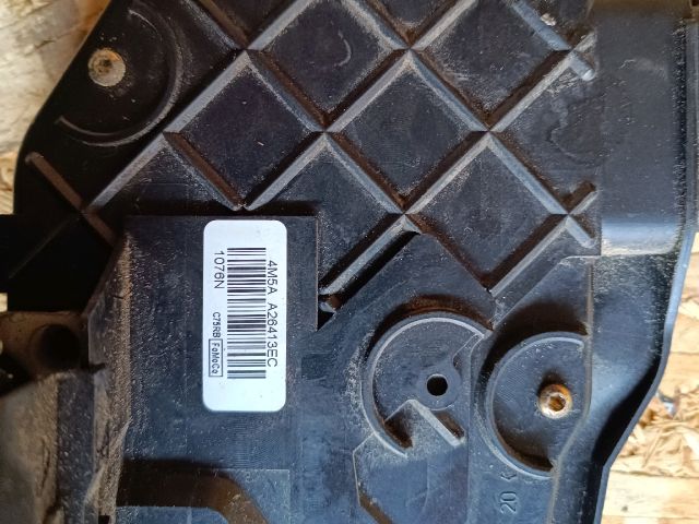 bontott FORD FOCUS II Bal hátsó Ajtózár