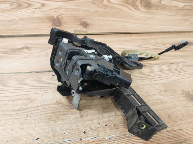 bontott FORD FOCUS II Bal hátsó Ajtózár