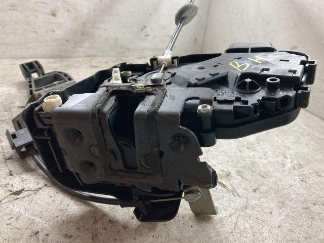 bontott FORD FOCUS II Bal hátsó Ajtózár