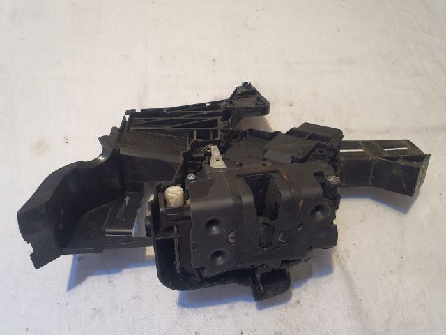 bontott FORD FOCUS II Bal hátsó Ajtózár