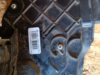 bontott FORD FOCUS II Bal hátsó Ajtózár