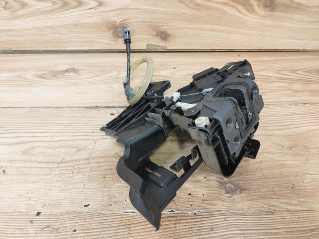 bontott FORD FOCUS II Bal hátsó Ajtózár