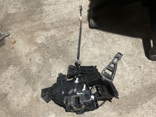 bontott FORD FOCUS II Bal hátsó Ajtózár