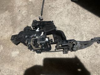 bontott FORD FOCUS II Bal hátsó Ajtózár