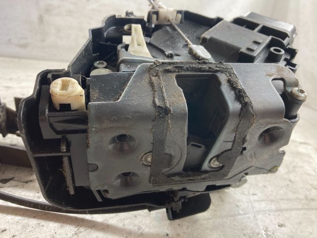 bontott FORD FOCUS II Bal hátsó Ajtózár