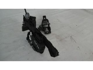 bontott FORD FOCUS II Bal hátsó Ajtózár