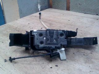 bontott FORD FOCUS II Bal hátsó Ajtózár