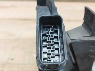 bontott FORD FOCUS II Bal hátsó Ajtózár